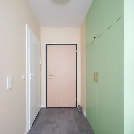 200m From Alk By Bookinghost